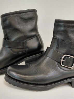 Frye Black Veronica Leather Ankle Boots